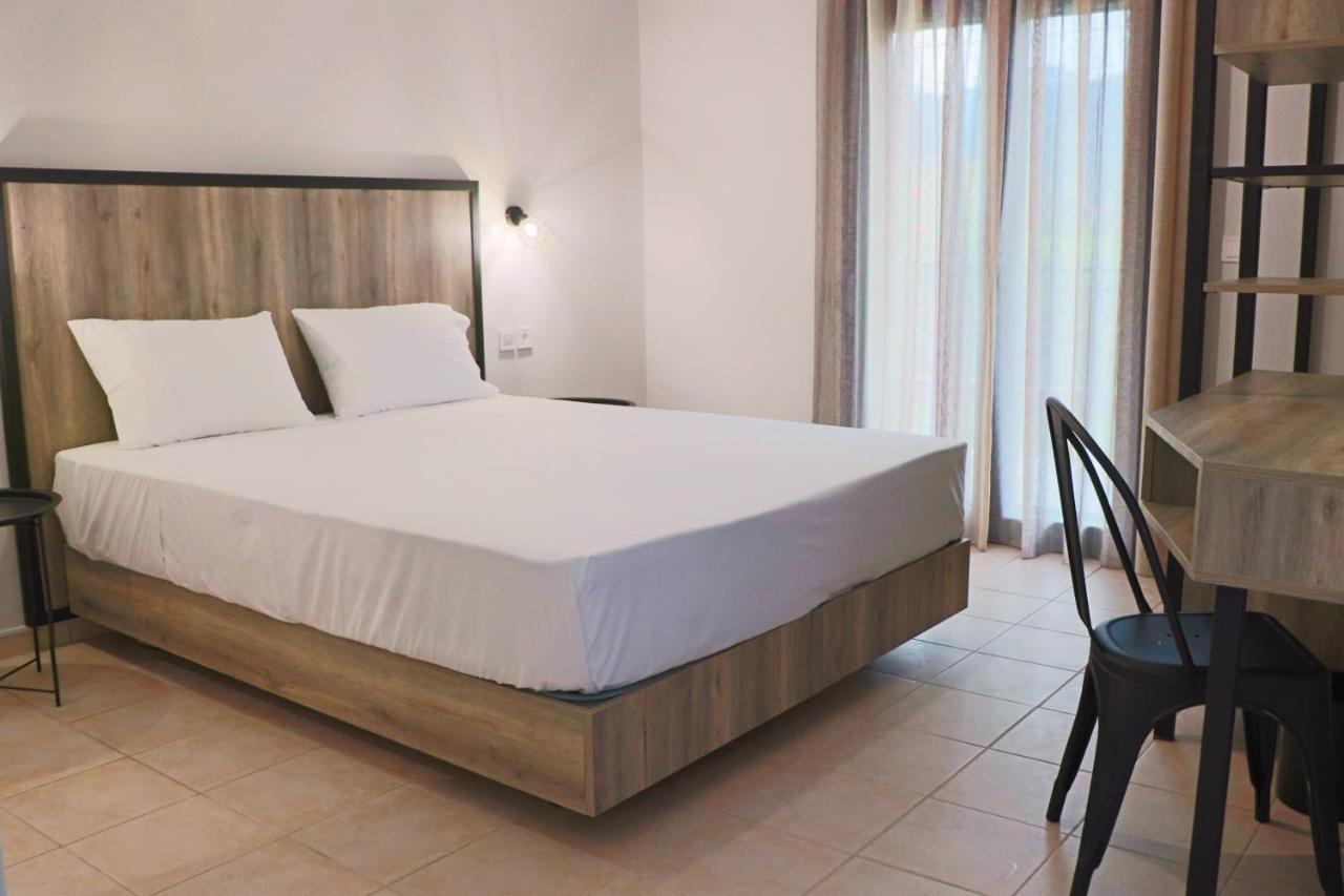 Aliston Hotel Thassos (Adults Only) Скала Потамияс Екстериор снимка
