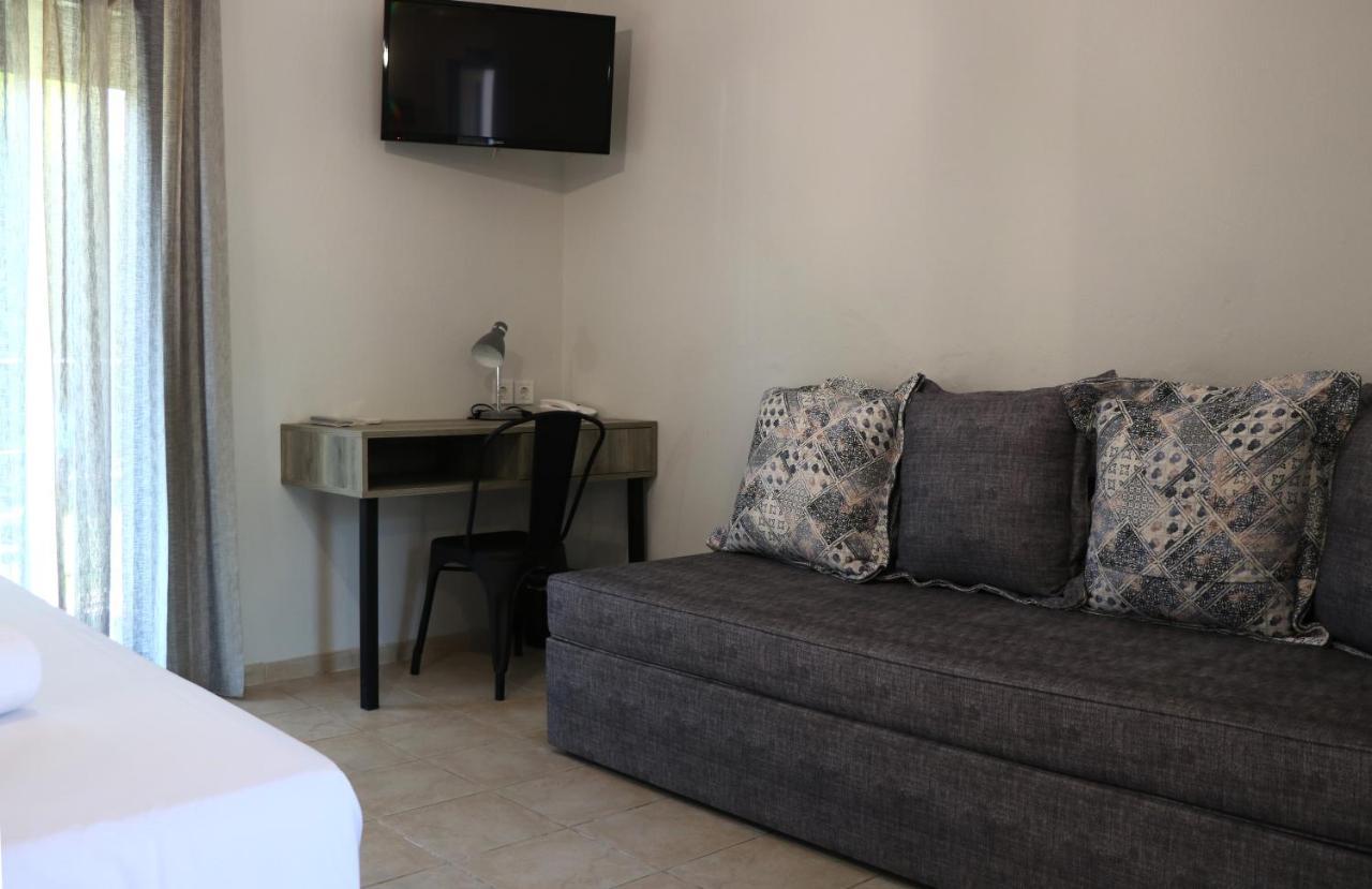 Aliston Hotel Thassos (Adults Only) Скала Потамияс Екстериор снимка